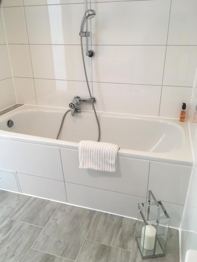 Der Graue Salon Lägenhet Annaberg-Buchholz Exteriör bild