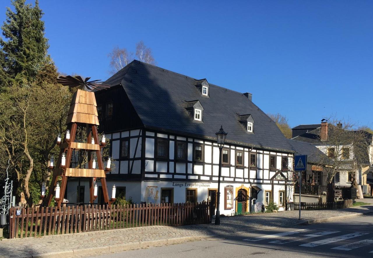 Der Graue Salon Lägenhet Annaberg-Buchholz Exteriör bild